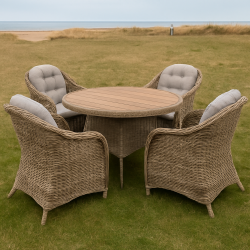 Vedligeholdelsesfrit havembelst med t Sofia Havebord og 4xSofia Havestole inkl. all-weater hynde