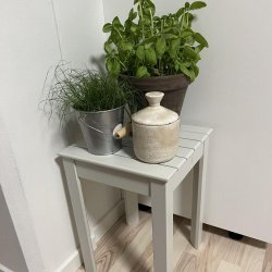 Stabelbar TOKYO skammel i akacie tr. Bruge det ude eller inde - VLG farve