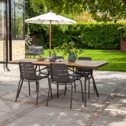 Parc havestol i antracit pulverlakeret aluminium og lkre teak armln 