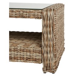 Stilfuldt og praktisk sofabord i robust aluminium og hndflettet polyrattan med glasplade