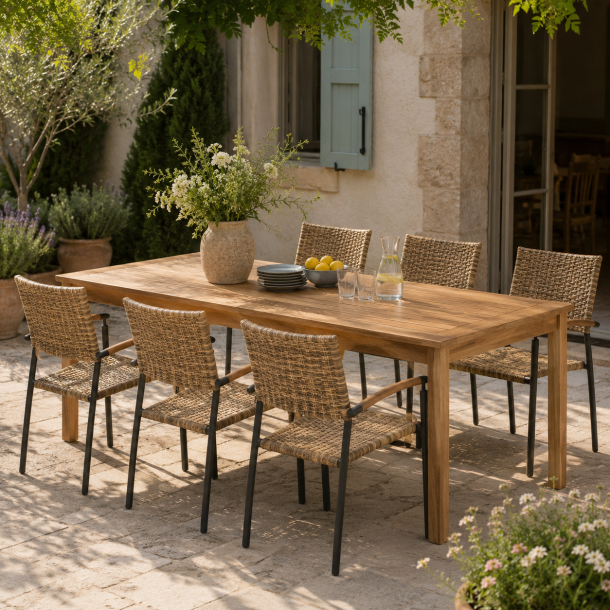 Tilde Havem�bels�t � 210 cm Teakbord &amp; 6 UV-Beskyttede Era Stabelstole - cappuccino-farvet