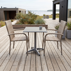 Underh�llsfritt caf�set med UV-beskyddade staplingsstolar - Modell: Sahara