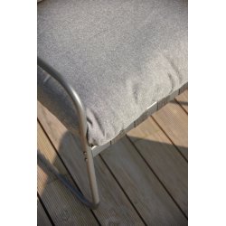 Vedligeholdelsesfrit loungest Theodor med 2-personers sofa, sofabord og 2 stole