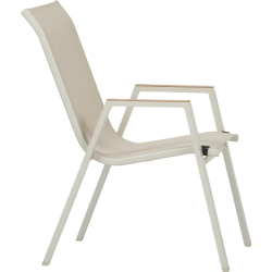 Vedligeholdelsesfrit caf�s�t med lille, rundt bord og 2 Victoria havestole i off-white