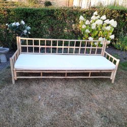 Kvalitets betrk med lynls til madras som passer til sofa 180 cm lang. 3 pers.