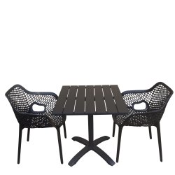 Cafset med 100% underhllsfria stolar och bord