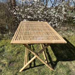 Elegant Bambusst med Bord og 4 Stole - Skab Dit Drmme spisebordsst