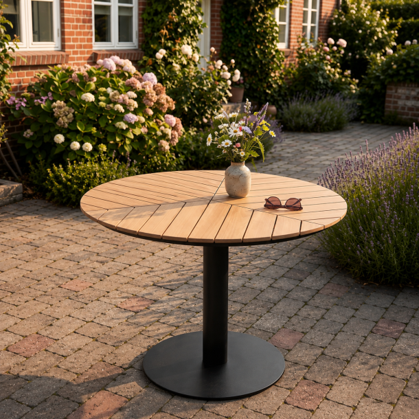 Runt tr�dg�rdsbord i nonwood med metallfot - Modell: Hector - O113cm