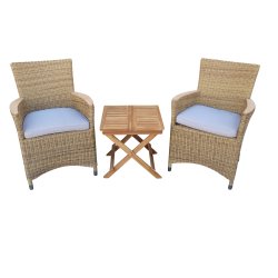 Boston cafest med foldbart teak bord og to miami stole i UV-beskyttet polyrattan