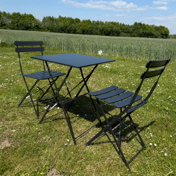 Cafst sort metal. Alt er foldbart, model: sunfun. CHARMERENDE CAFEST TIL ALTANEN!!