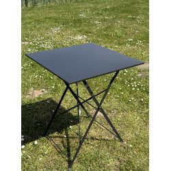 Cafst sort metal. Alt er foldbart, model: sunfun. CHARMERENDE CAFEST TIL ALTANEN!!