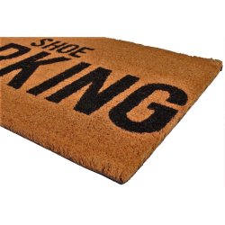 "Shoe Parking" en drmtte der kombinerer slidstyrke, og en sund portion selvironi. Tler alt vejr. 