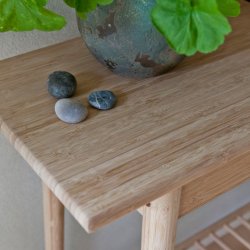 Noble Entrbord fremstillet i carboniseret, massivt bambus - Natur