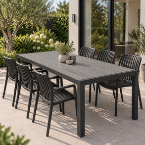 Moderne og vedligeholdelsesfrit Kadera havem�bels�t � gr� bordplade med sort stel og 6 komfortable havestole