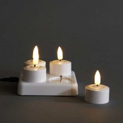 S�t � 4 LED fyrfadslys - Genopladelig - Op til 100 timer pr. opladning - V�lg variant!