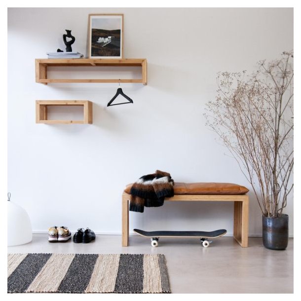 Liten garderobshylla i bambu