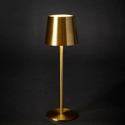 Genopladelig bordlampe m. touchknap - ledningsfri - 7 timer pr. opladning - Vlg farve!