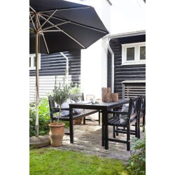 Rosenborg Trdgrdsbord fr 4-6 personer. Tillverkad  i Svart mlad mahogny