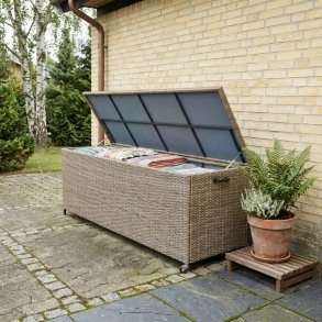 100% vandt�t Louise hyndeboks til solvognshynder i UV-beskyttet polyrattan med hjul. V�lg farve!