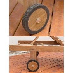 Solstol Java i silverteak. Med hjul och avtagbar drinkbricka. Ltt att kra.