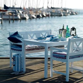 Kronborg St hvid - Bord, 3 pers. bnk og 2 stole