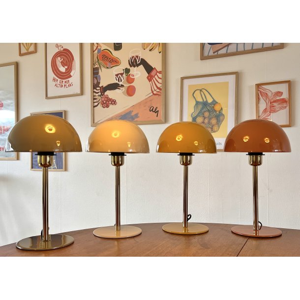 Elegant Bordlampe i flere farver