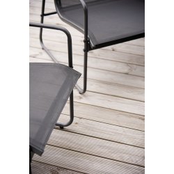 Elegant lounge st i sort. Lavet i metal og tekstilene.
