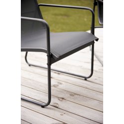 Elegant lounge st i sort. Lavet i metal og tekstilene.