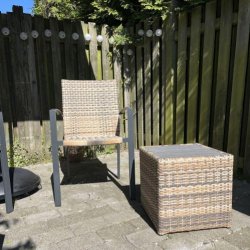 Luksus Alu stabelstol med UV-beskyttet polyrattan. Knkker ikke i flet.  Model: Nevada - Vlg farve