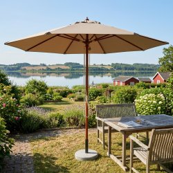 100 % vandt�t Parasol m/2-delt stok. �: 3M.  V�lg farve + Dug har UV30+ solbeskyttelse. Model: Nice