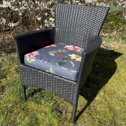 Mrk blomster Diana sdehynde - Klassiske hynde