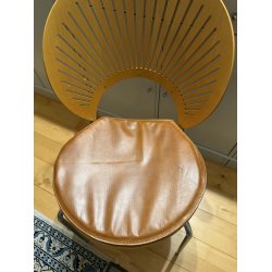 S�dehynde i b�ffell�der til en Arne Jacobsen 7'er og Nanna Ditzel Trinidad stol. V�lg cognac eller sort! Cognac