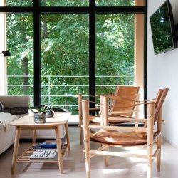 Slidstrkt Noble rektangulrt sofabord i massivt carboniseret bambus