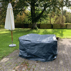 100% vandtt overtrk til rundt bord med stole - 200 cm. Hjde 80 cm.