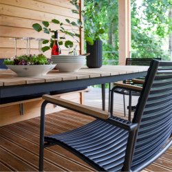 Parma klassisk stapelstol med lameller och teak armstd