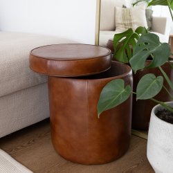 Luksuris puf fra Dacore i GTE bffellder - Cognac - m. Lg til opbevaring.  38 cm H48 cm