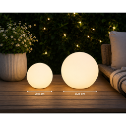 LED Solcellekugle med Farveskift � �18 eller �28 cm