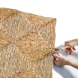 Sgrstppe til inde- og udendrs brug. Str. 150x240 cm. Kan sys til om i strrelsen.