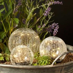 Solcelle kugle med spyd i krakeleret glas M�l: �10/12/15 cm