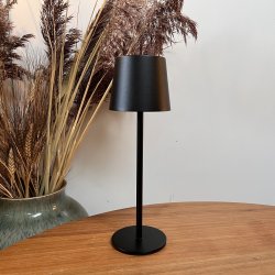 Genopladelig bordlampe m. touchknap - ledningsfri - 7 timer pr. opladning - V�lg farve!