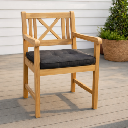 Lara Havem�bels�t � Kronborg Teakbord &amp; 6 Klassiske Teakstole