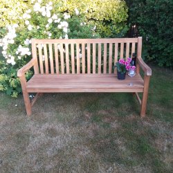 Bostonbnk i goldteak fr 3 personer